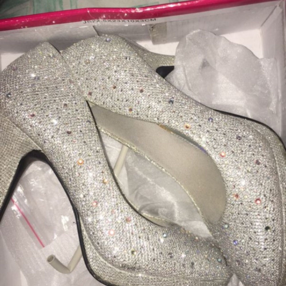 women’s heels